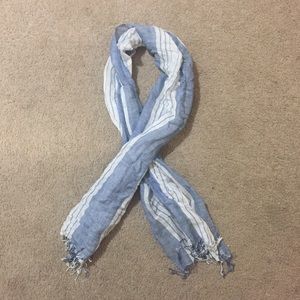 Beautiful Lands’ End Scarf